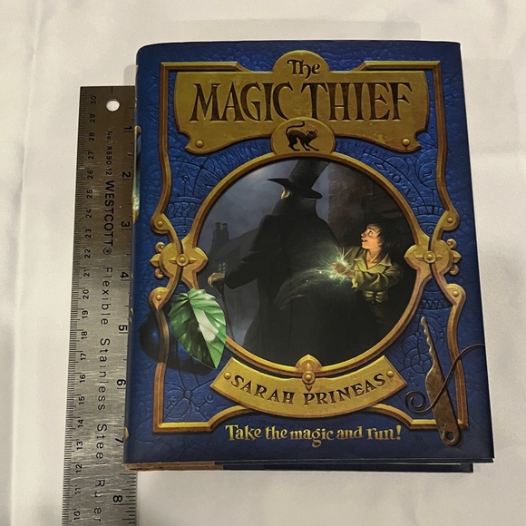 4 Great Books - Picture 2 of 9